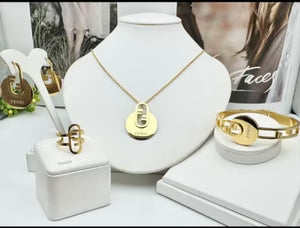 Fendi Pendant Jewelry Set